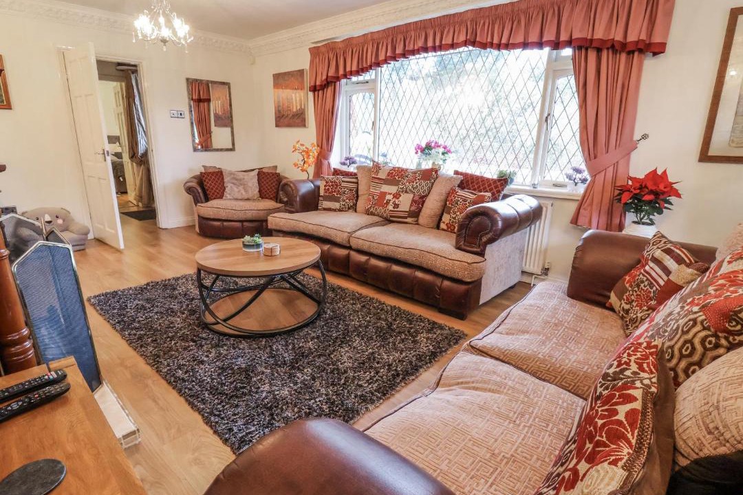 Photo of Others in Sugnall