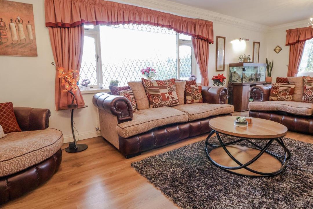 Photo of Others in Sugnall