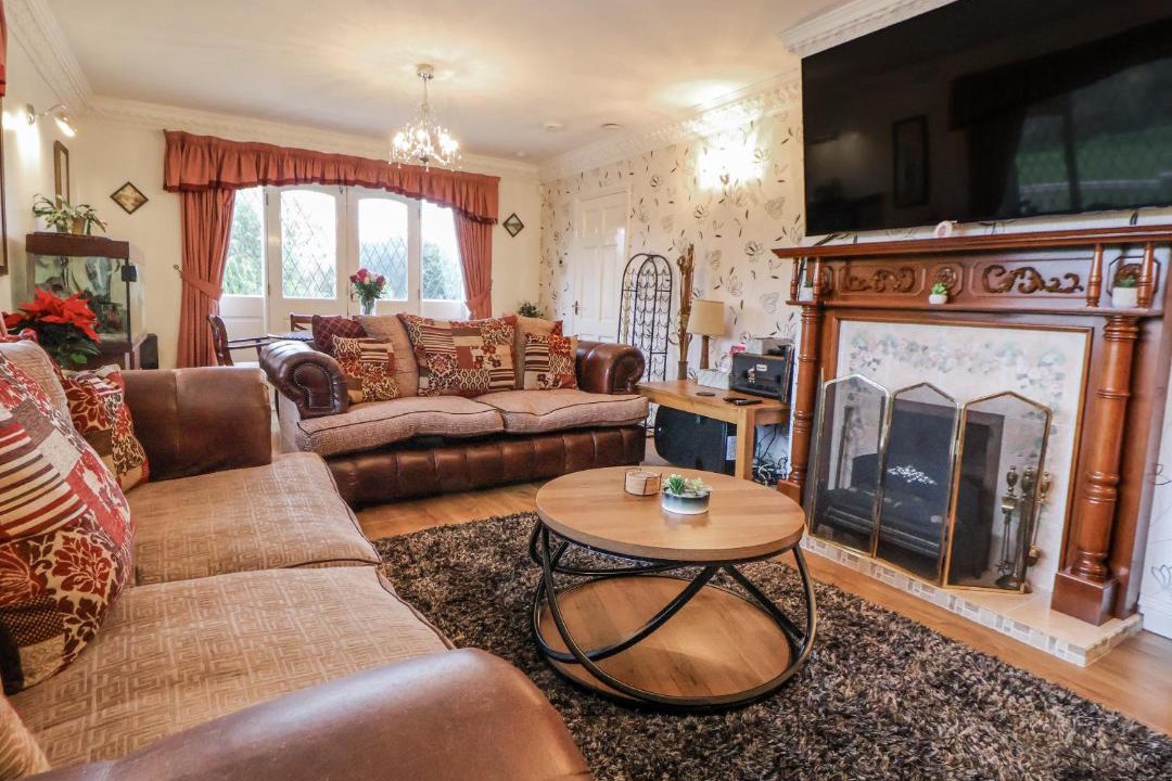 Photo of Others in Sugnall