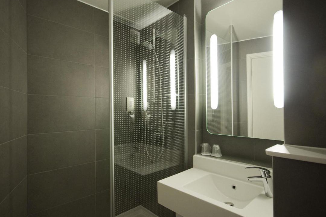 Photo of Bathroom in West Thurrock