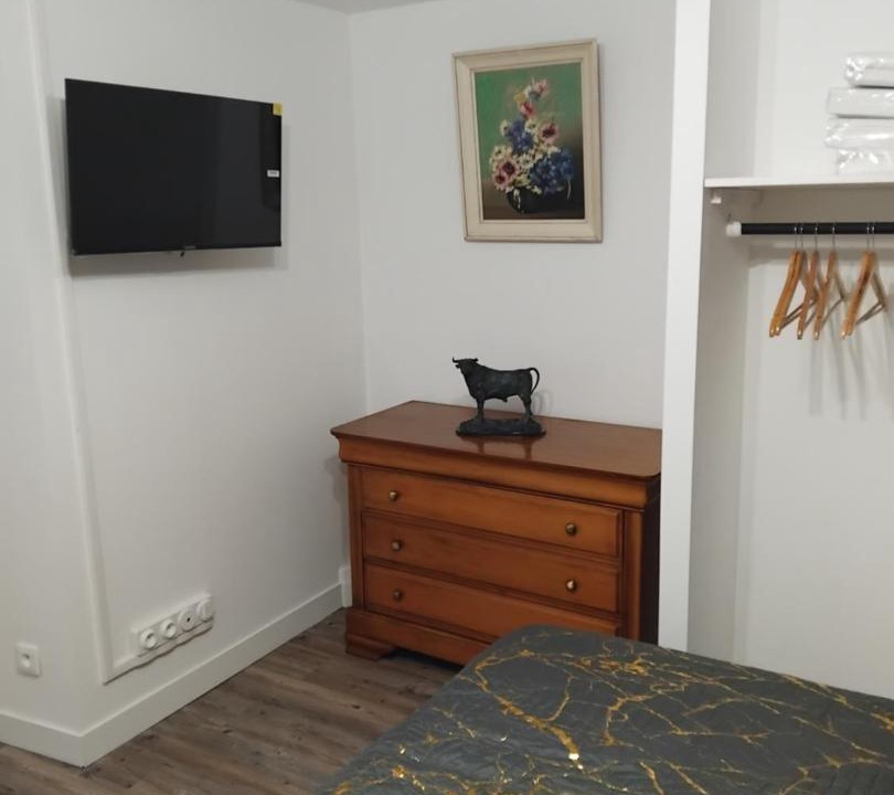 Photo of Bedroom in Pleumartin