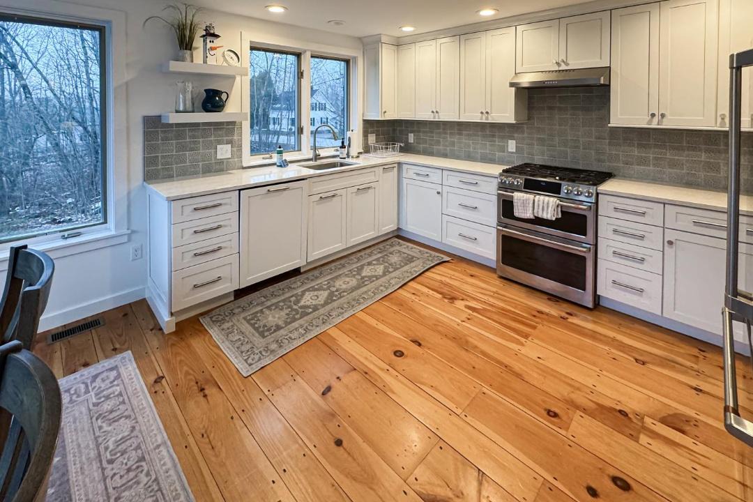 Photo of Kitchen in South Londonderry