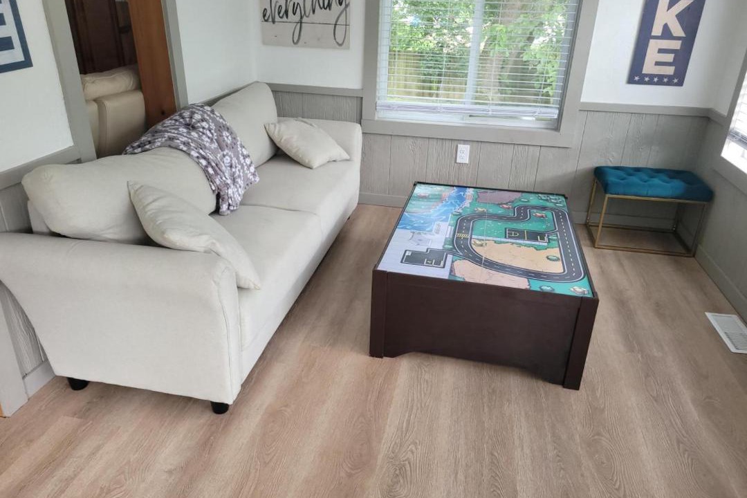 Photo of Others in Nashport