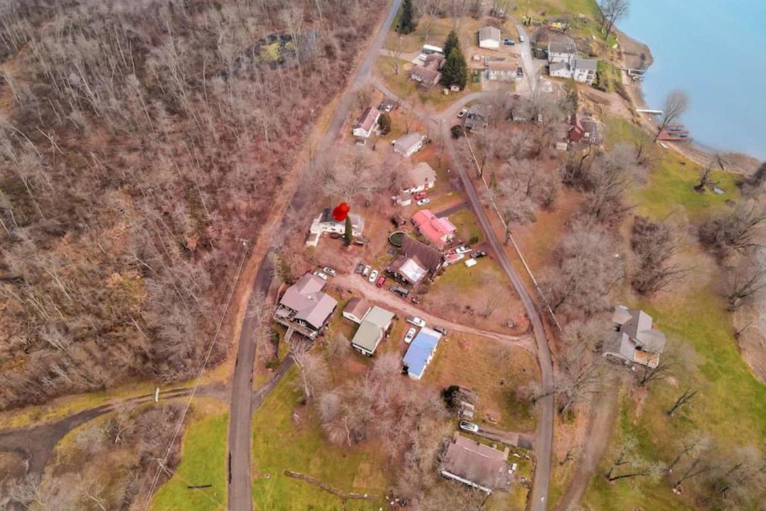 Photo of Others in Nashport