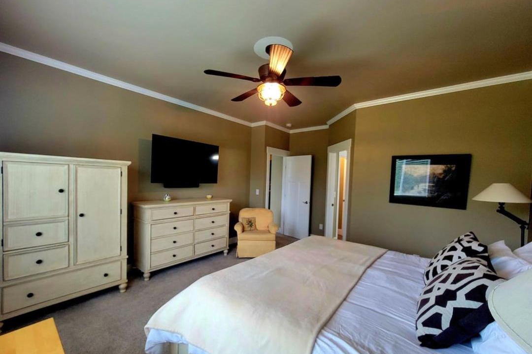 Photo of Bedroom in Port Orchard