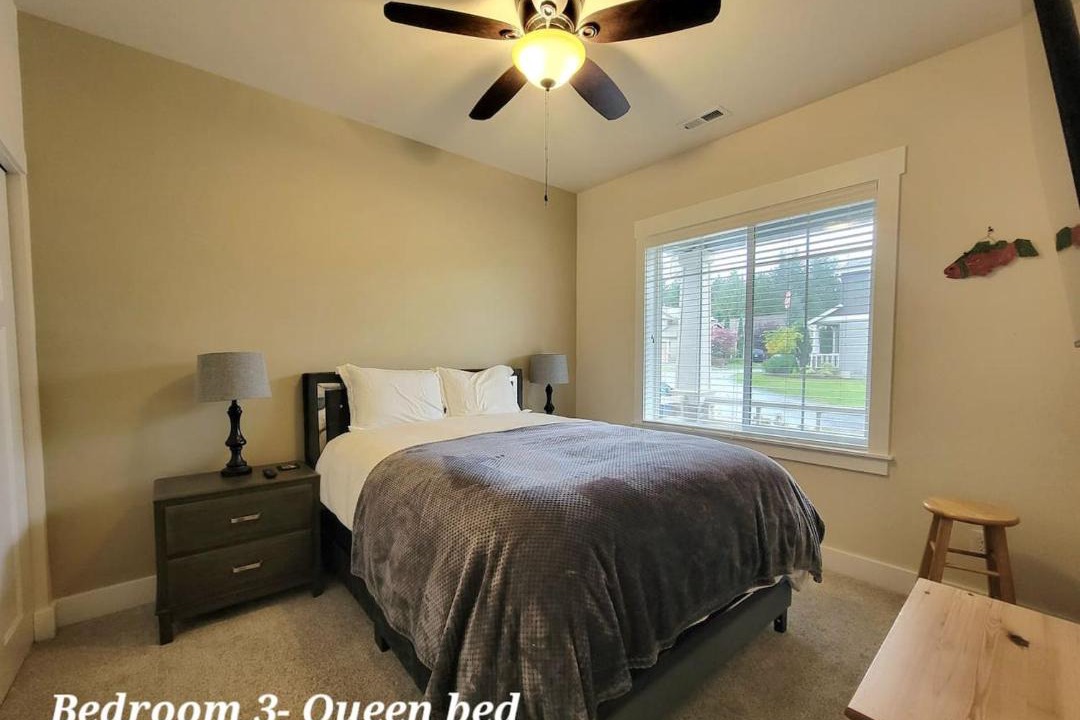 Photo of Bedroom in Port Orchard