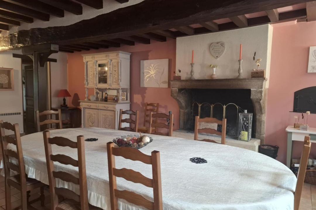 Photo of Others in Asquins