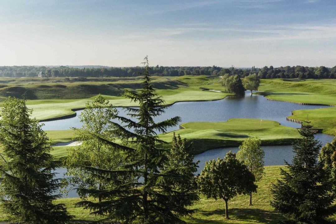 Photo of Others in Magny-les-Hameaux