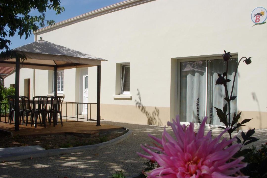 Photo of Others in Neuvy-en-Mauges