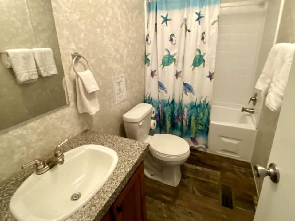 Photo of Bathroom in Dunnellon