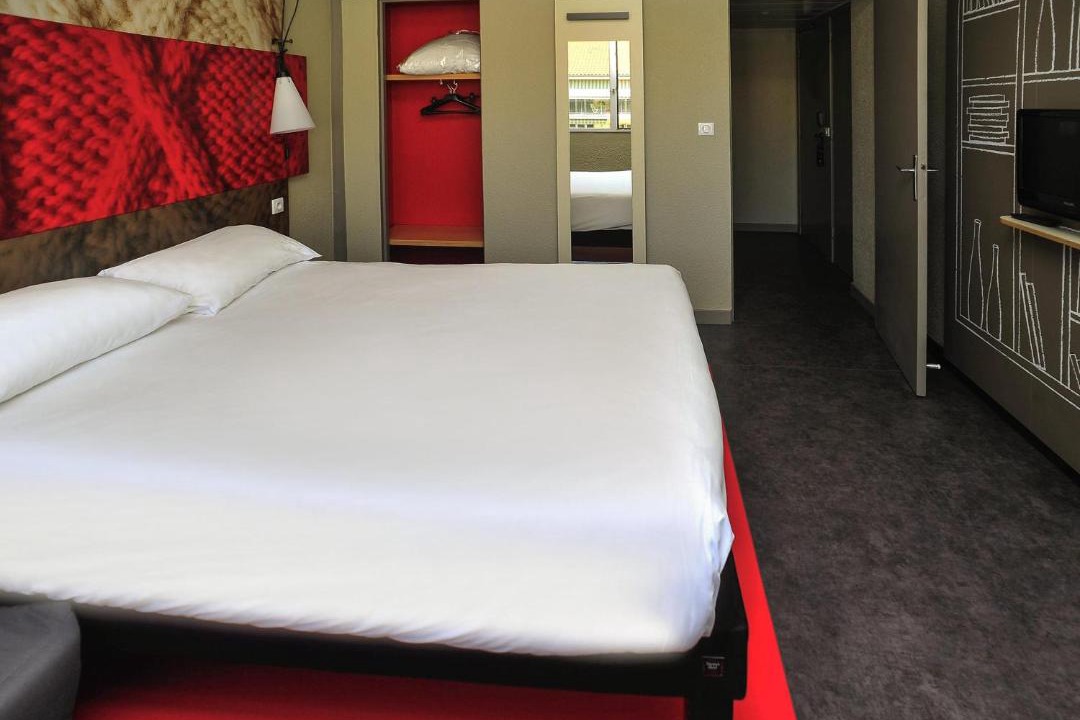 Photo of Bedroom in Saint Michel - Mairie