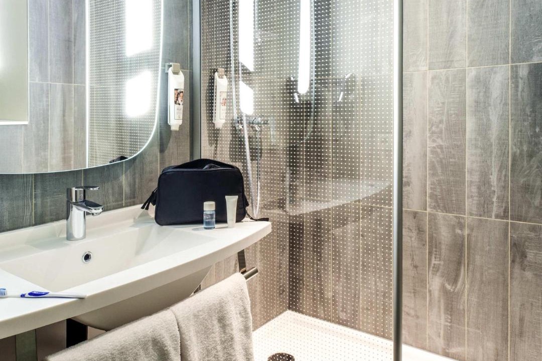 Photo of Bathroom in Moulins