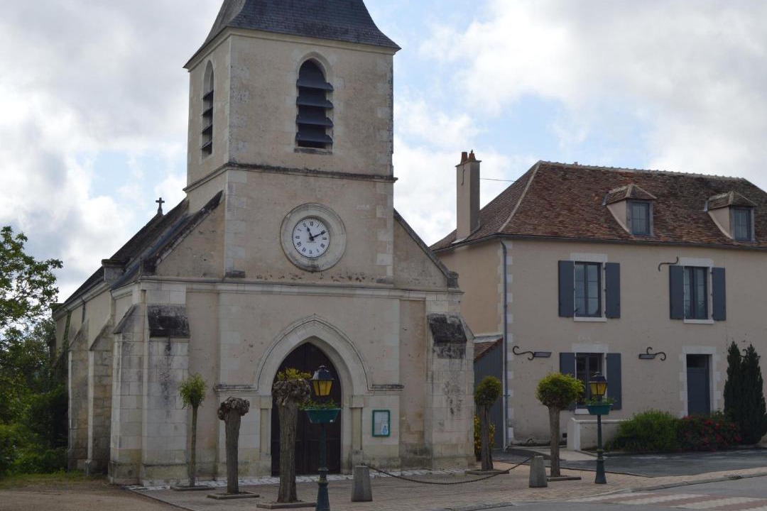 Photo of Buildings in Linge