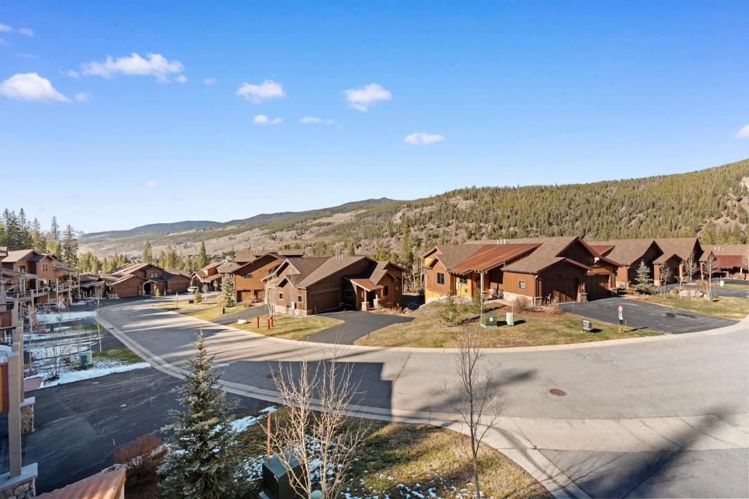 Photo of Others in Keystone