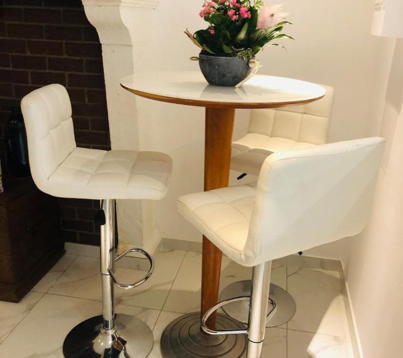 Photo of Others in Moiremont