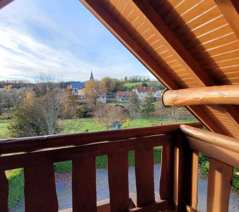 Photo of Patio Balcony in Ban-de-Sapt