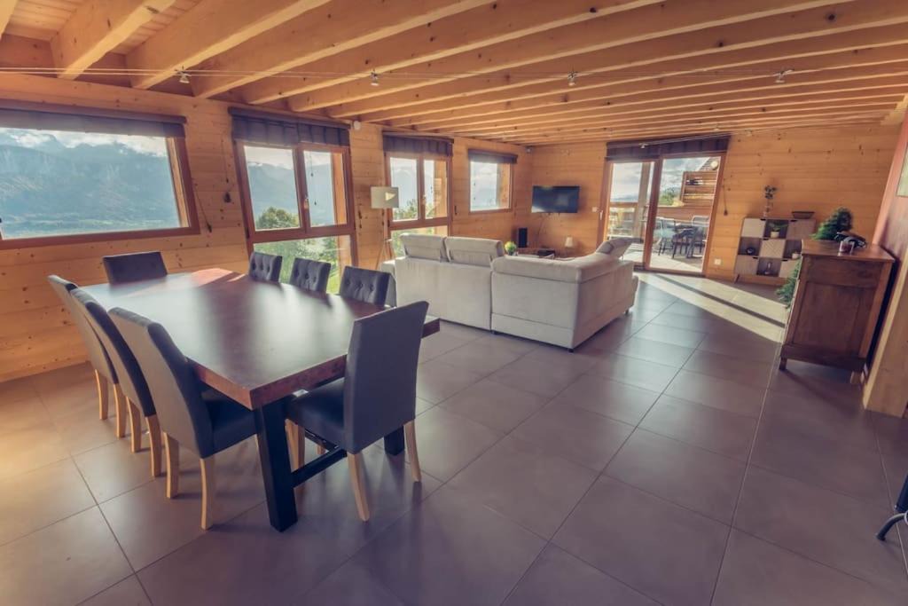 Photo of Others in Saint-Pierre-de-Genebroz