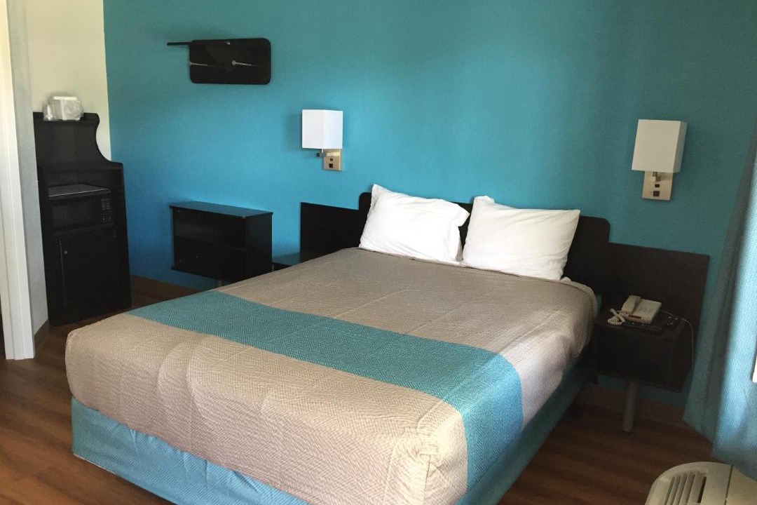 Photo of Bedroom in Prairie Du Chien