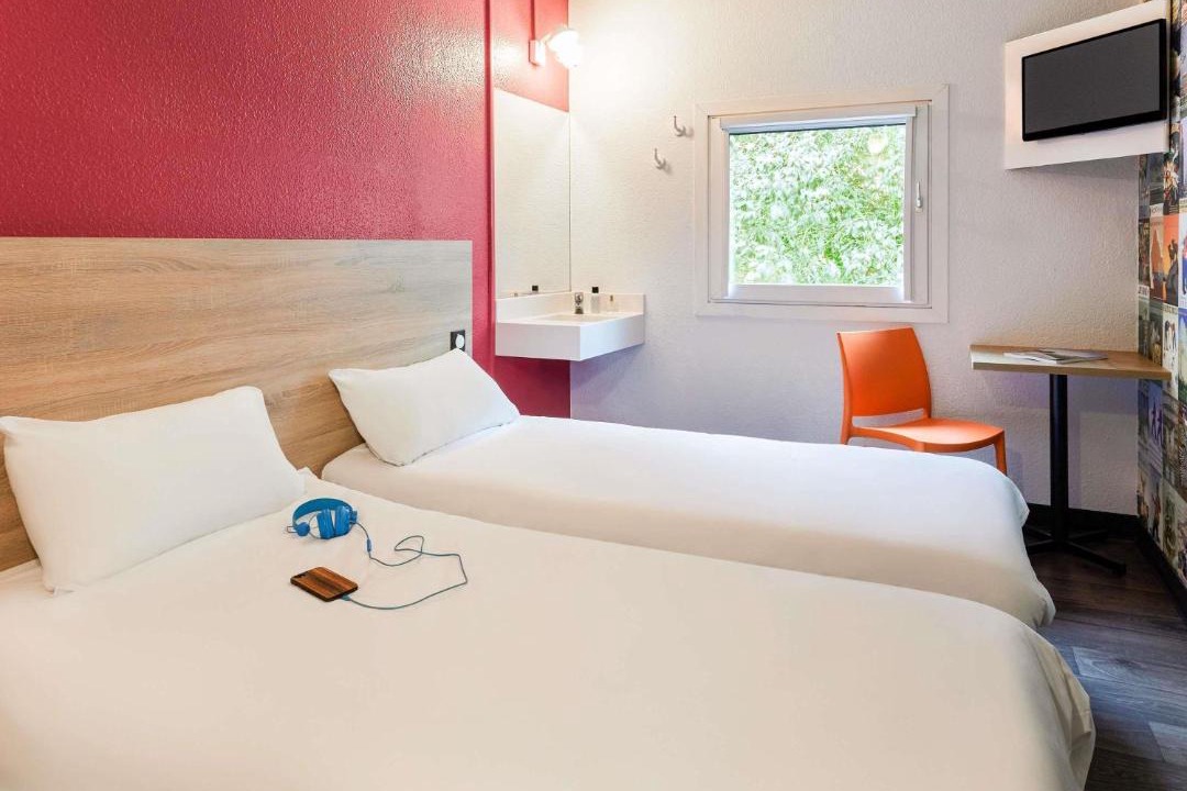 Photo of Bedroom in Plougastel-Daoulas