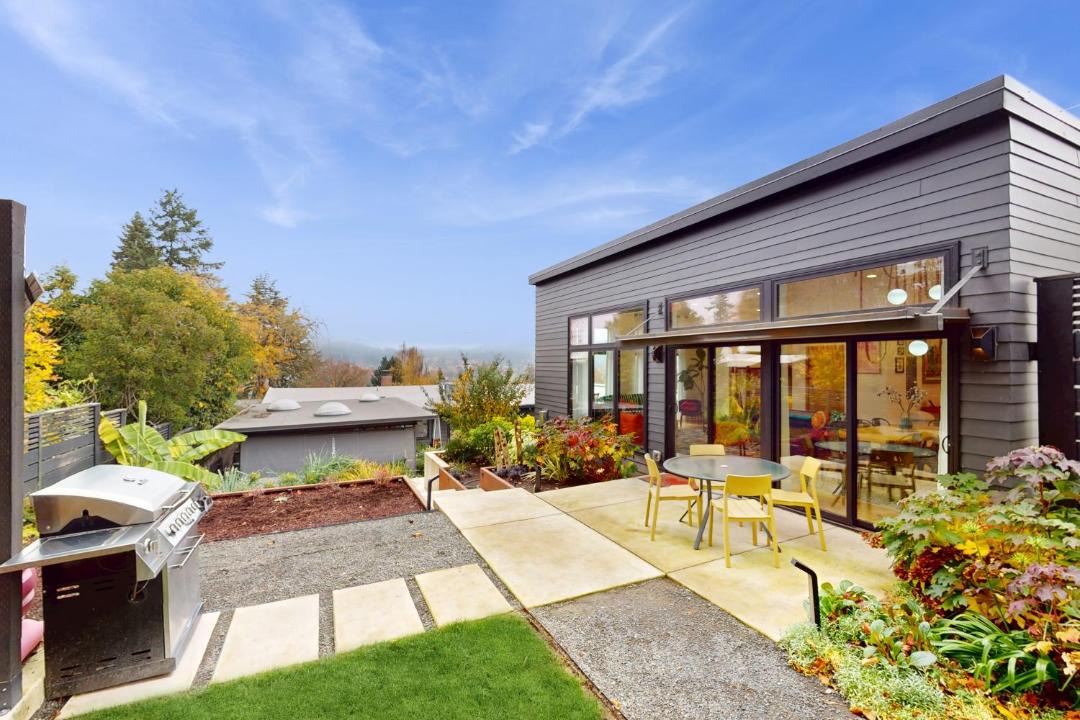 Photo of Others in College Hill