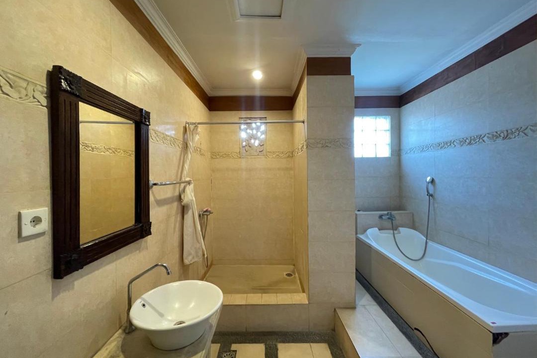 Photo of Bathroom in Semarapura