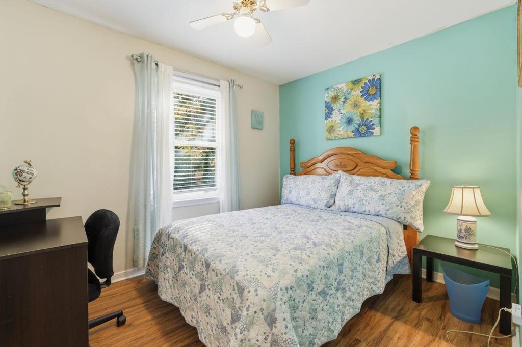 Photo of Bedroom in Dumbarton