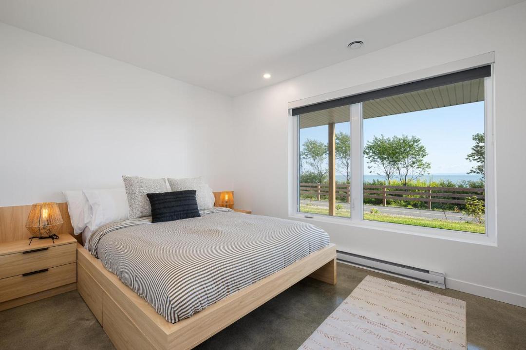 Photo of Bedroom in Petite-Riviere-Saint-Francois