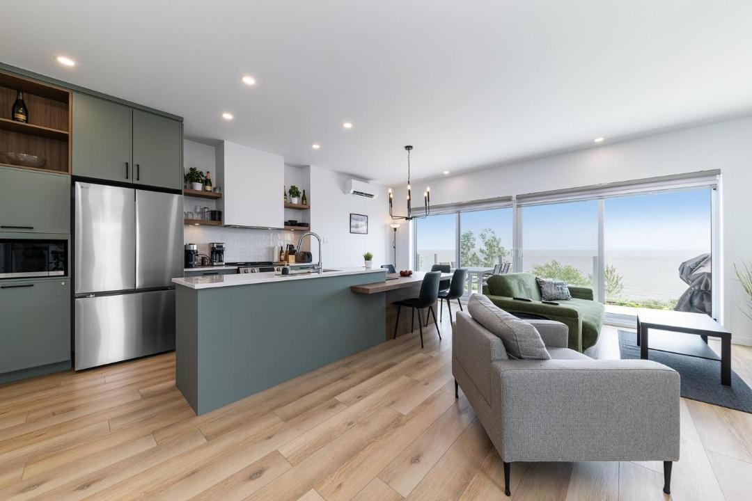 Photo of Kitchen in Petite-Riviere-Saint-Francois