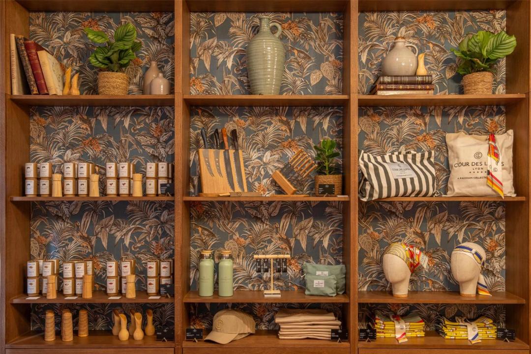 Photo of Others in Old Lyon