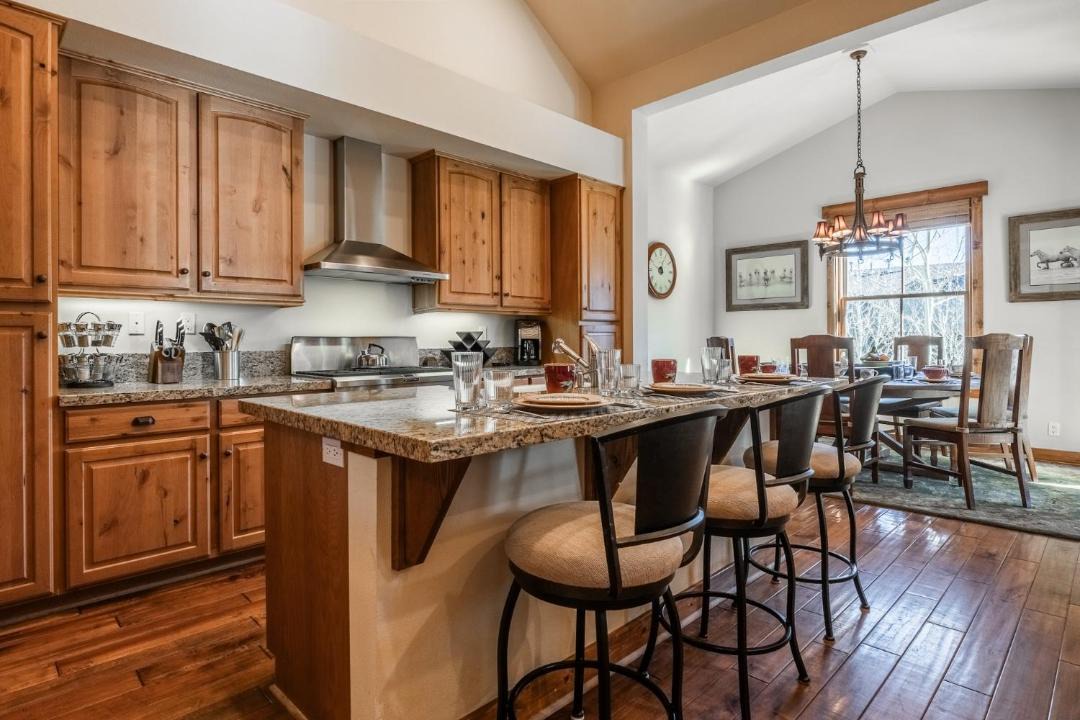 Photo of Kitchen in Mammoth Lakes
