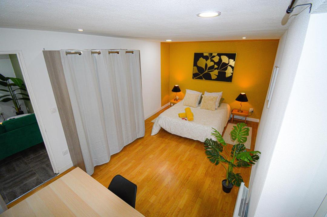 Photo of Others in Thiers