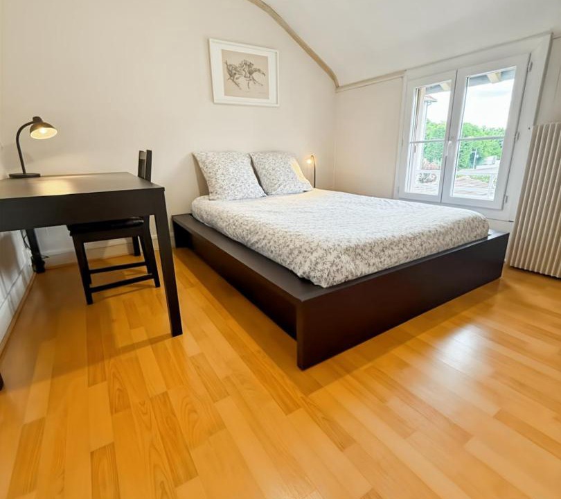 Photo of Bedroom in Conflans-Sainte-Honorine