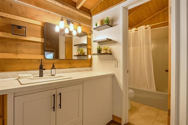 Photo of Bathroom in Madill