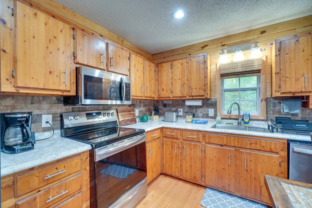 Photo of Kitchen in Oneida