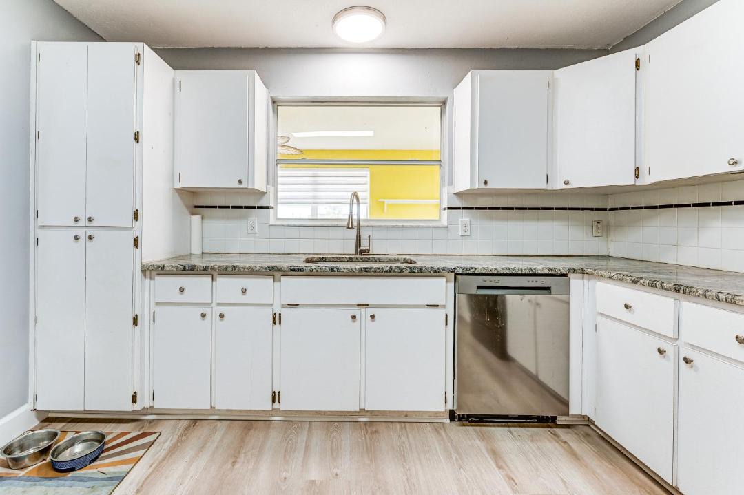 Photo of Kitchen in Hudson Beach Estates