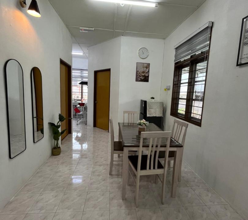 Photo of Others in Kampung Menteri Road