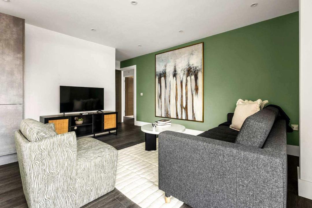 Photo of Others in Whitechapel