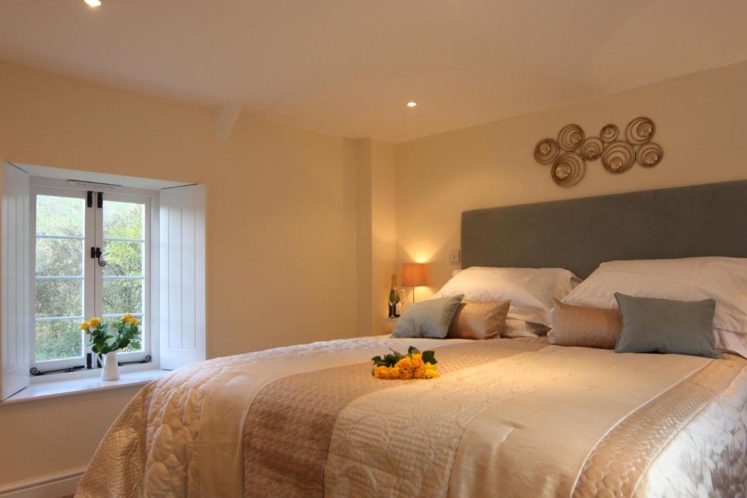 Photo of Others in Tintern