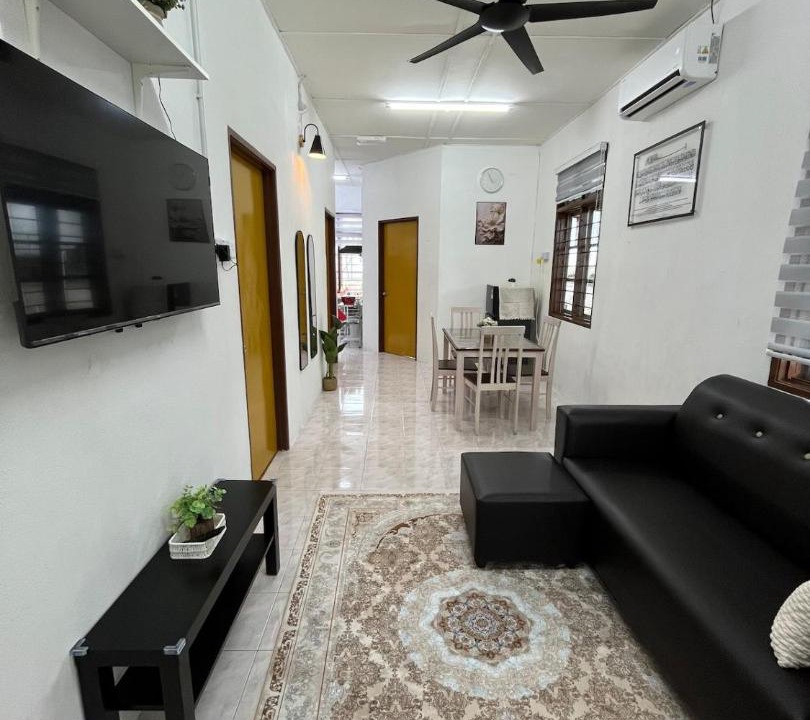 Photo of Others in Kampung Menteri Road