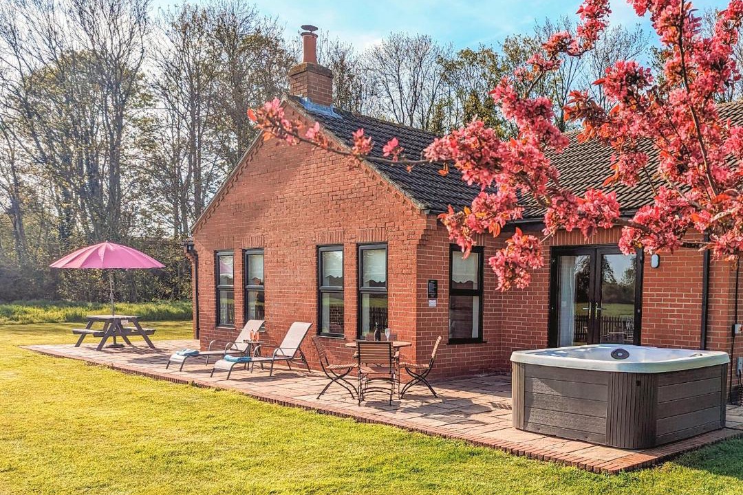 Photo of Others in Gissing