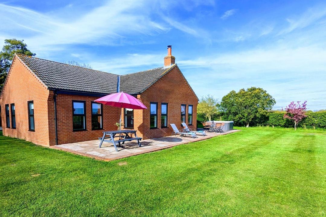 Photo of Others in Gissing