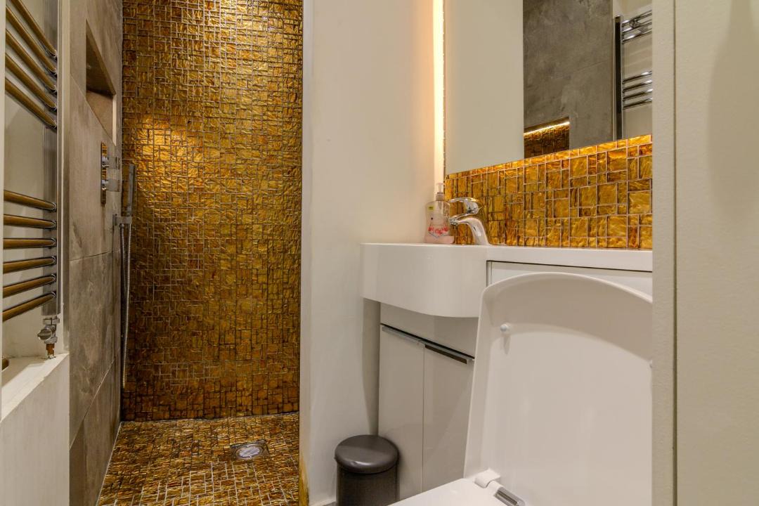 Photo of Bathroom in Whitefoot