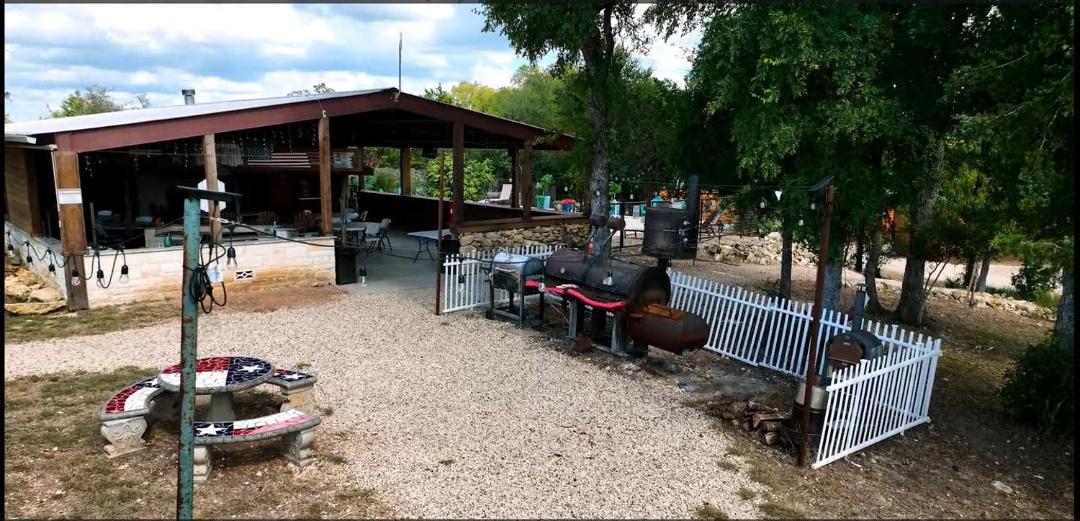 Photo of Others in Pipe Creek
