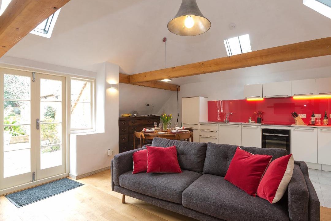 Photo of Others in Singleton