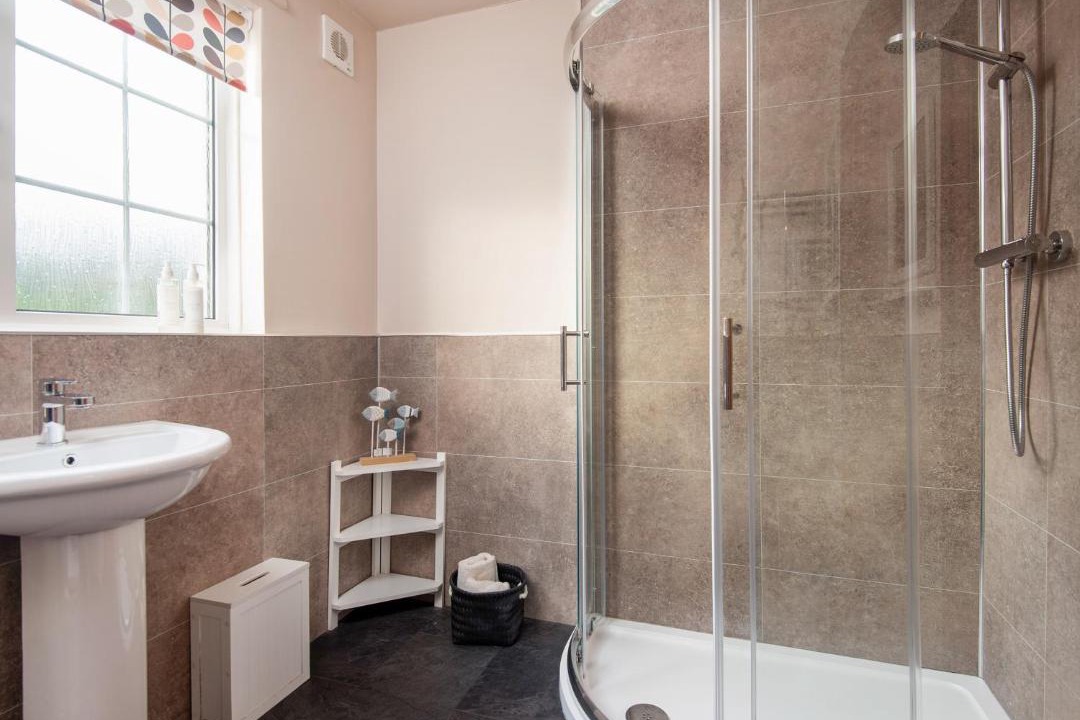 Photo of Bathroom in Dunstan