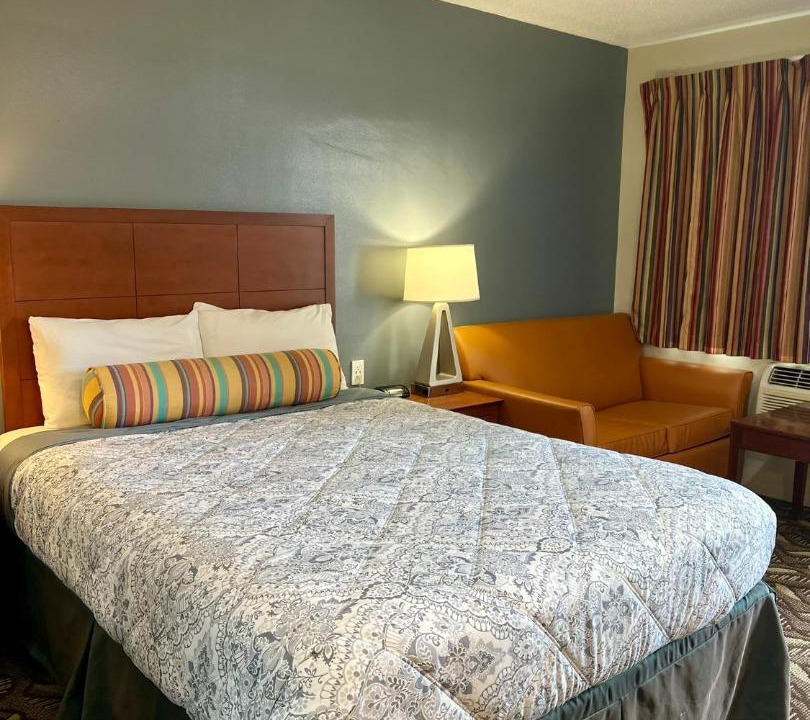 Photo of Bedroom in Downtown Eugene