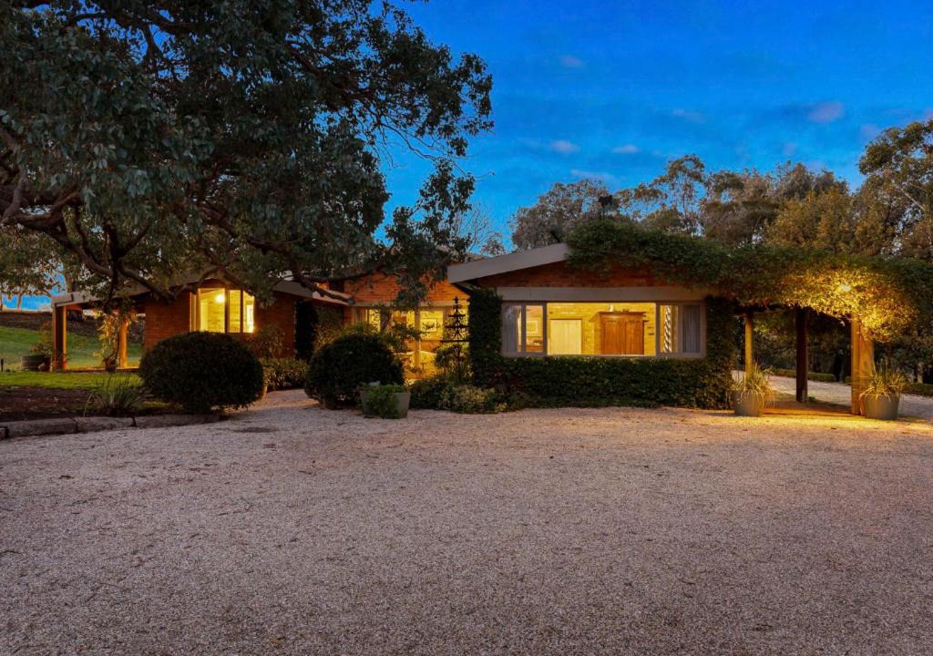 Photo of Others in Avenel