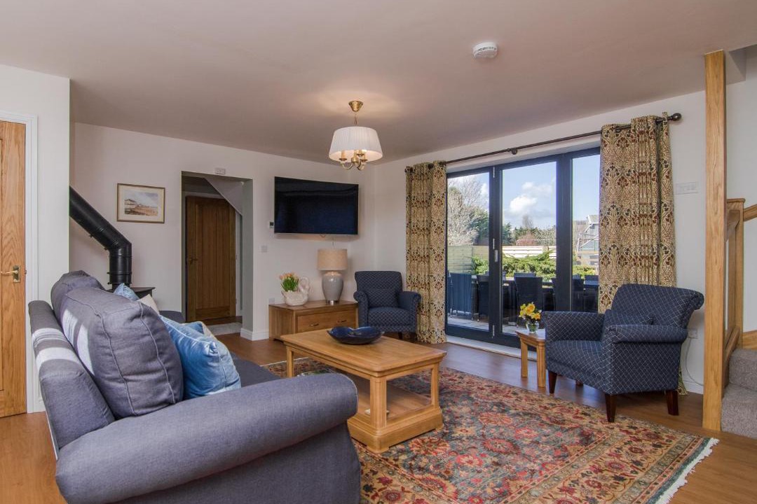 Photo of Others in Sandwich