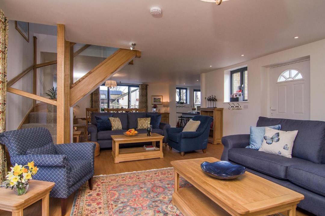 Photo of Others in Sandwich