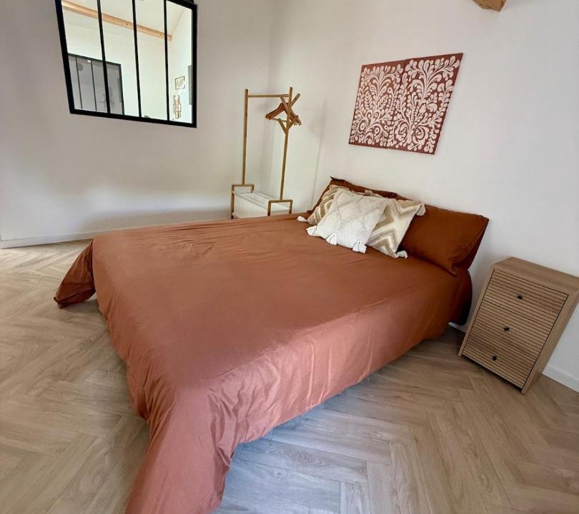 Photo of Bedroom in Saint-Jean-d'Angely